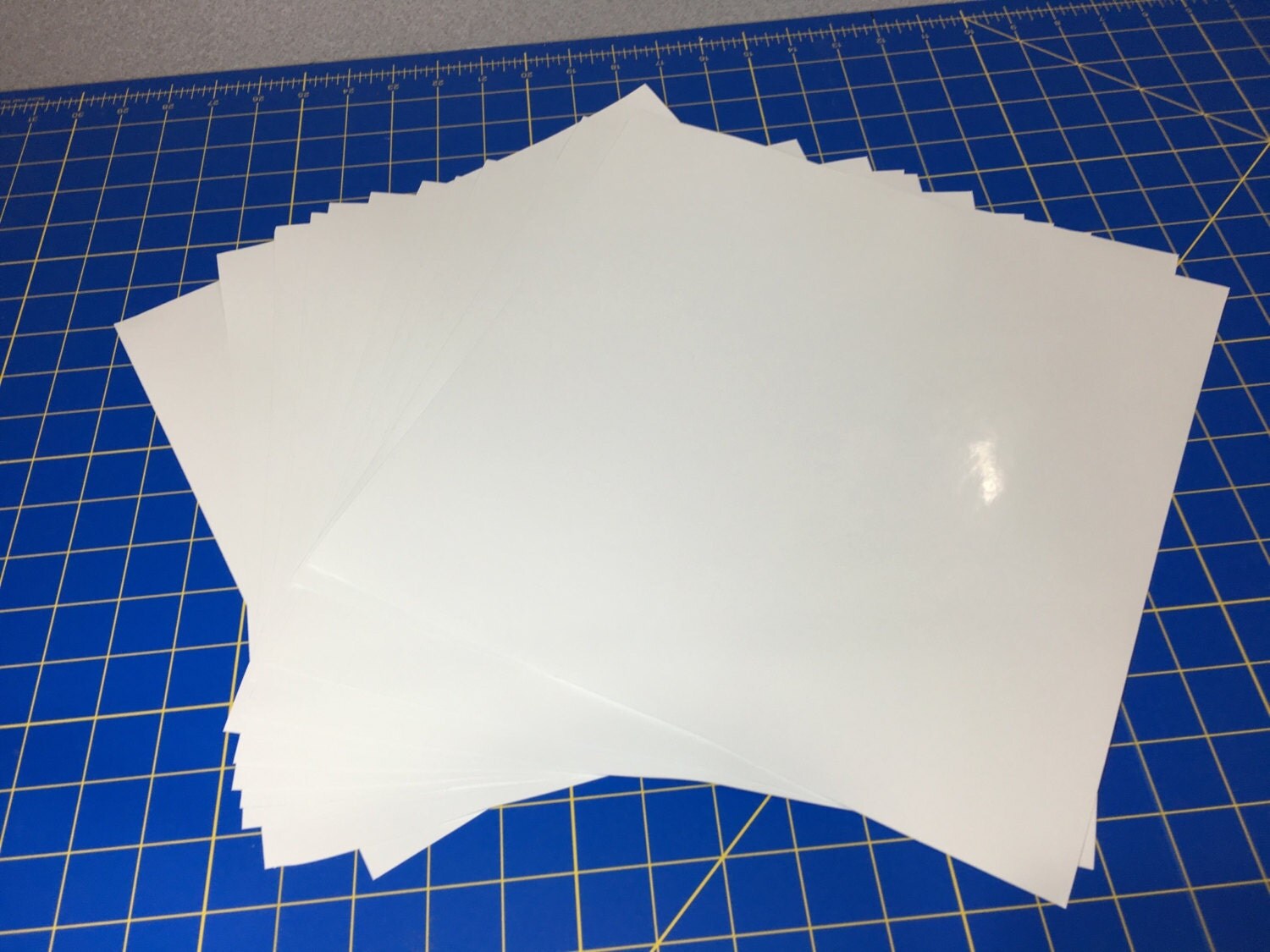 oracal 651 adhesive vinyl cricut 12 12x12 sheets permanent