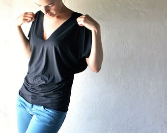 Black Top, Tunic top, Yoga clothes, Dolman top, Maternity clothes, Women top, V neck top, Casual top, Batwing top, Blouse, Plus size tshirt