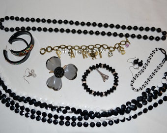 Jewelry Collection Midnight in Paris.....Nine Pieces