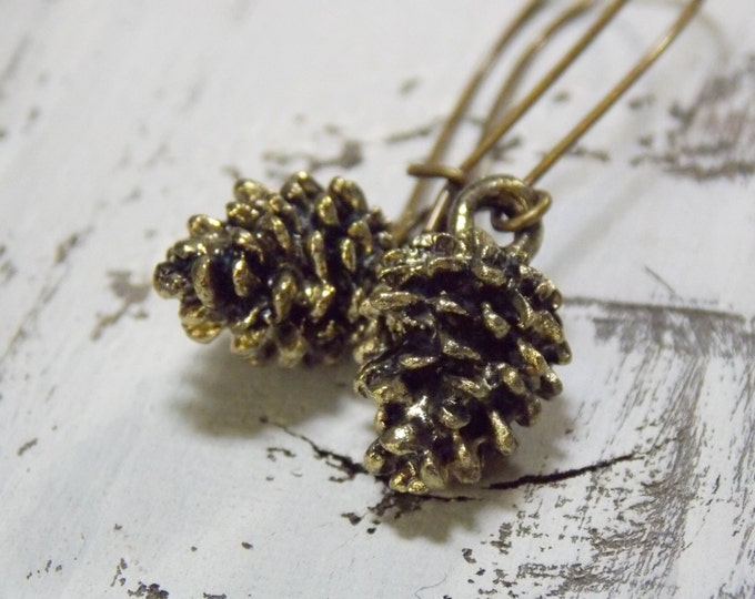 Winter Pinecone Dangle Earrings Woodland Autumn Nature Inspired Jewelry Bronze Brass Pinecone Earrings