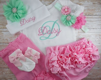 Baby girl coming home outfit, baby girl, outfit, set, newborn, baby girl clothes, hat, take home outfit, monogram, embroidered, mint, Pink