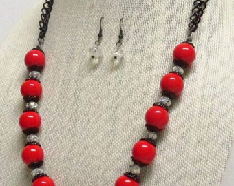 22 inch Red Glass Bead Necklace Set #18682