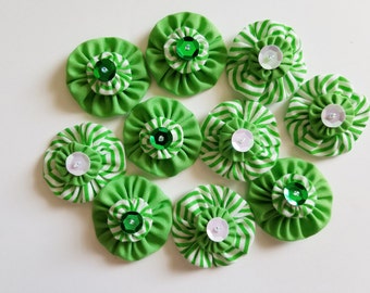 Set of 10 Embellished Yo Yos Green and White