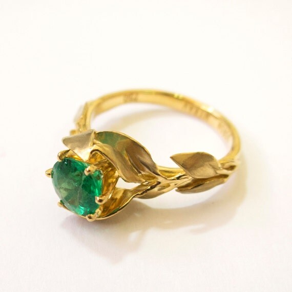 Leaves Engagement Ring 18K Gold and Emerald engagement ring