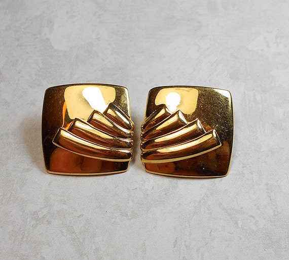 Vintage Monet Earrings Gold Tone Square Clip On Retro Ladies Fashion ...