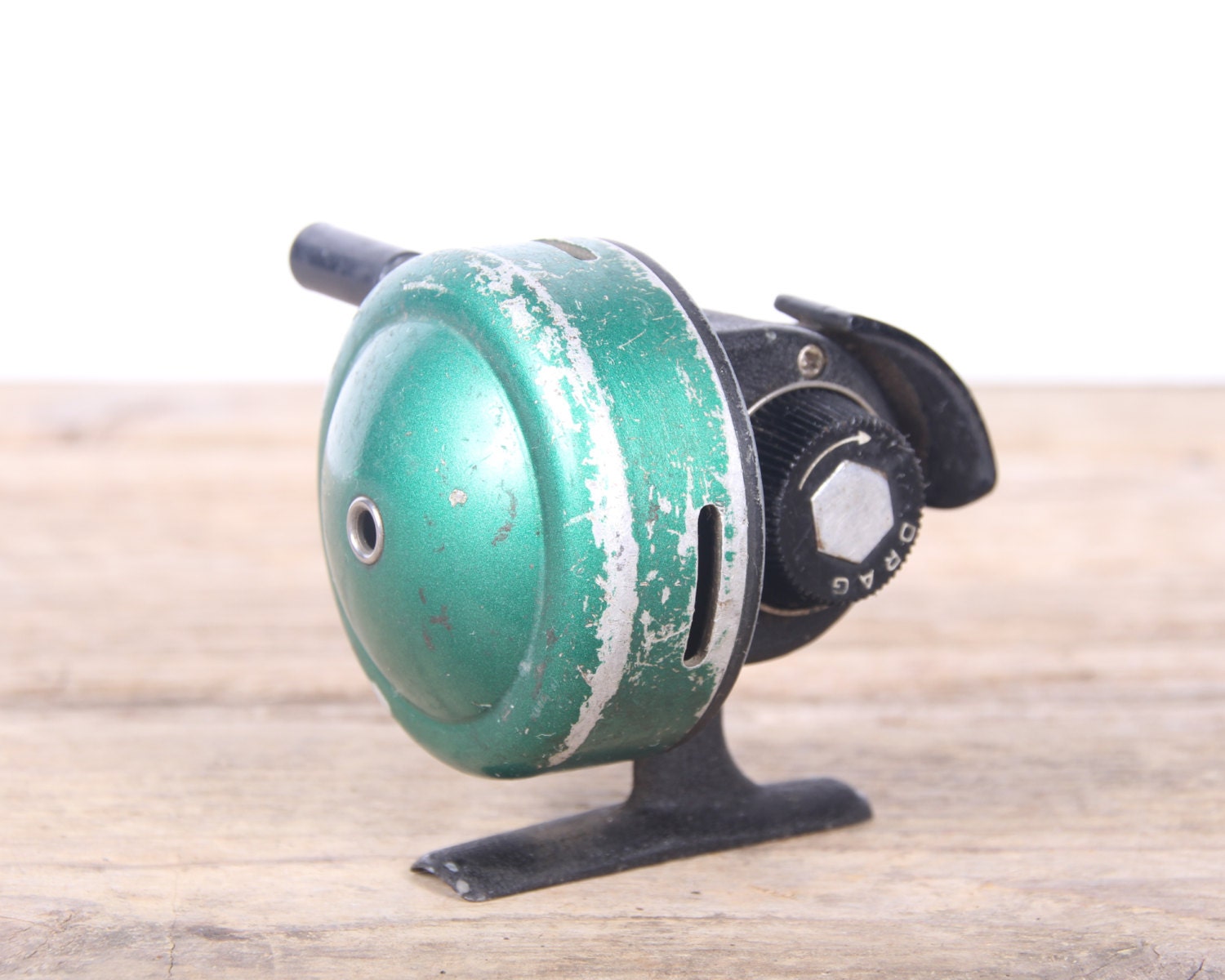 Antique Fishing Reel / Green Johnson Century Bait Casting