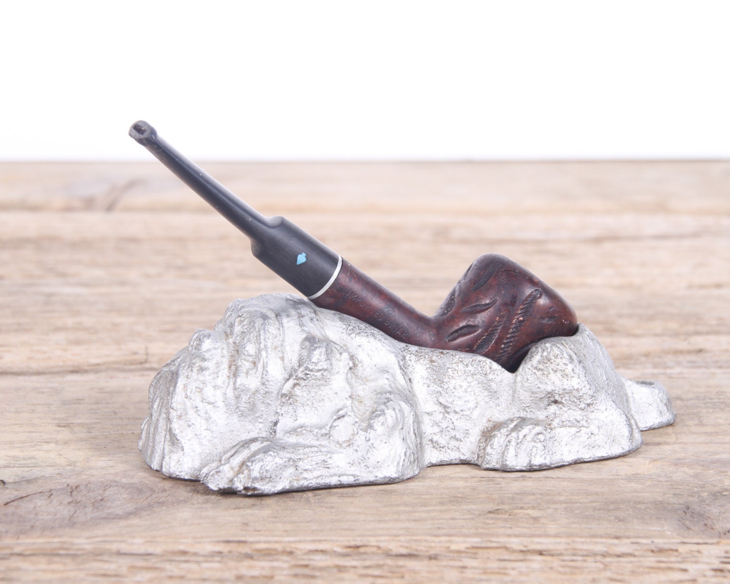 Vintage Bulldog Metal Pipe Rest & Wood Pipe / Wood Tobacco Pipe