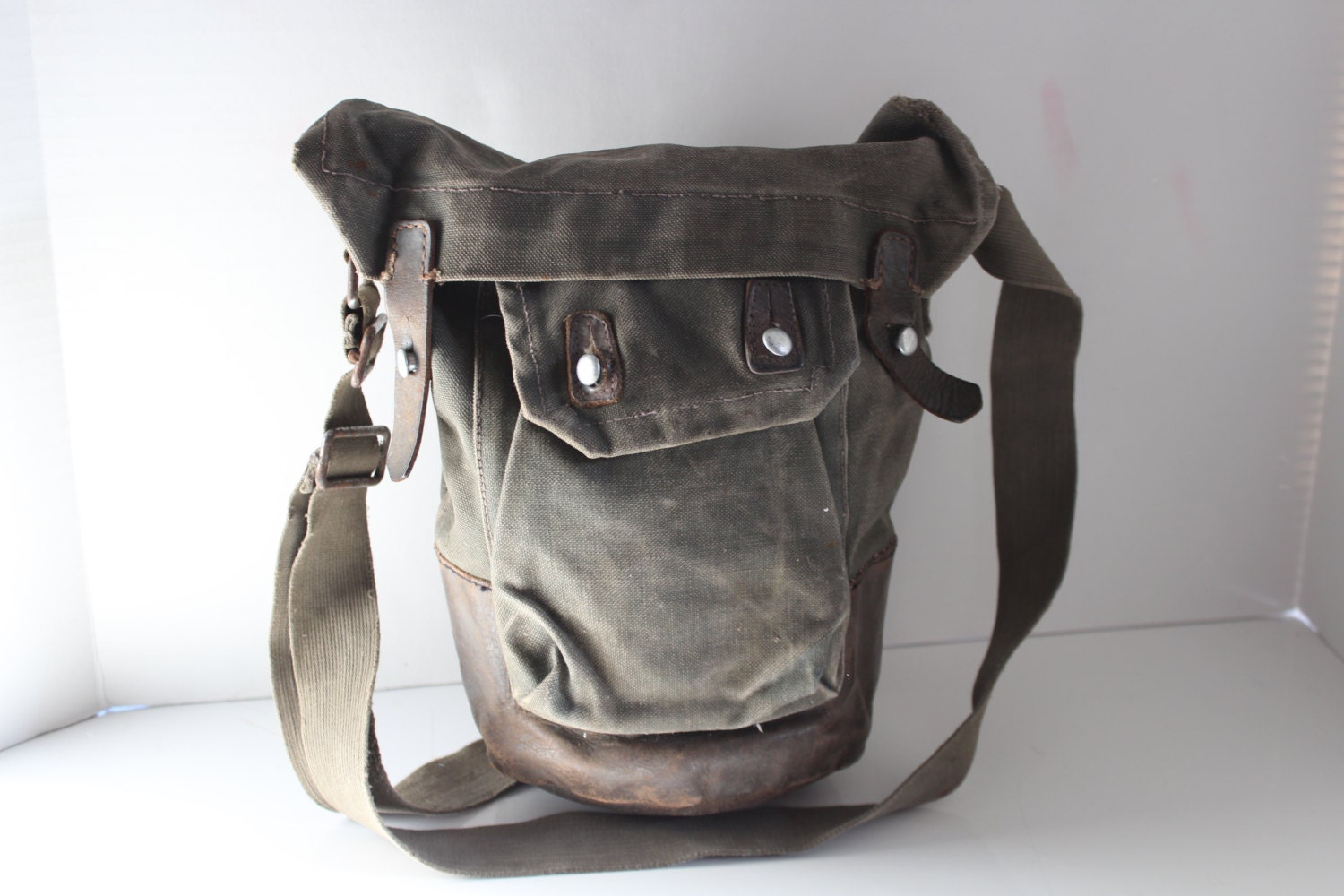 Vintage Military Bag Leather Bag Army 1950s Khaki