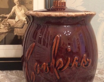 Vintage Hull Cookie Jar
