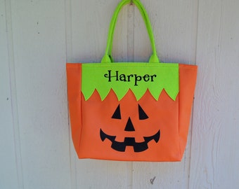 Trick or Treat bag, Halloween bag, Jack O Lantern, FREE MONOGRAMMING Pre Order
