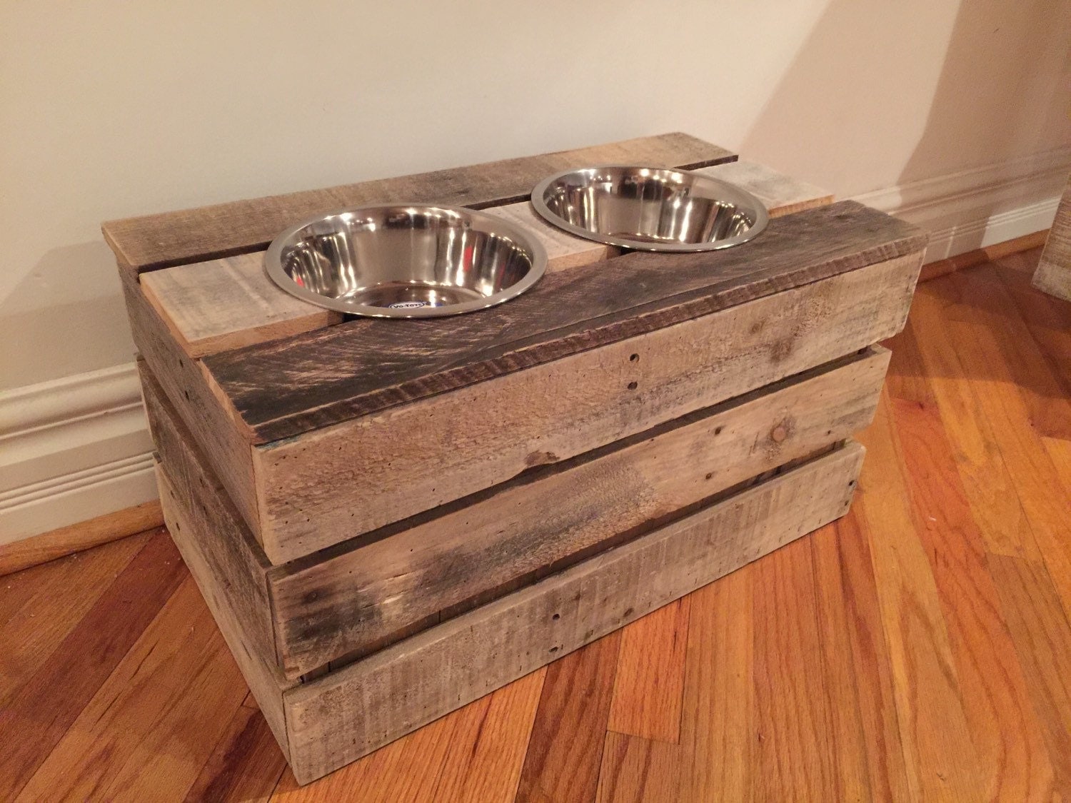 Rustic reclaimed crate dog feeding station 2 quart bowls