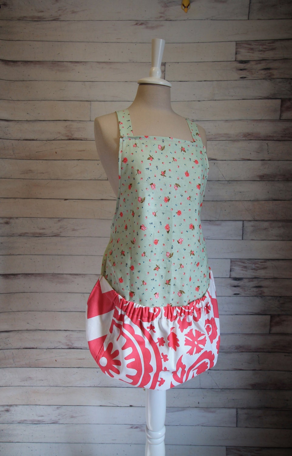 Womens Apron Handmade Harvest Apron Gardening Apron