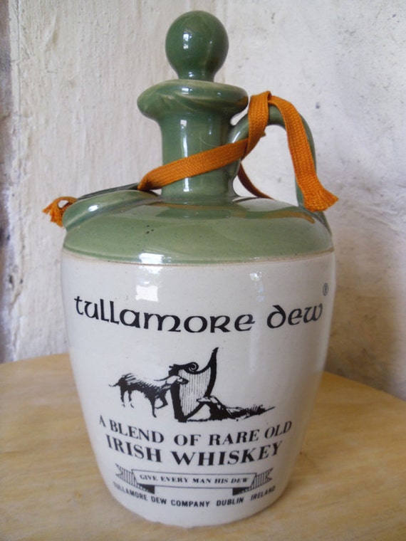 Vintage whiskey jug TULLAMORE DEW Uisge Baugh Irish whiskey