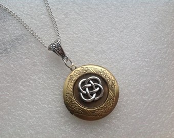 The Infinite - Celtic Knot Locket, Bronze Photo Locket, Sister Graduation, Christmas Gift, Valentine's gift