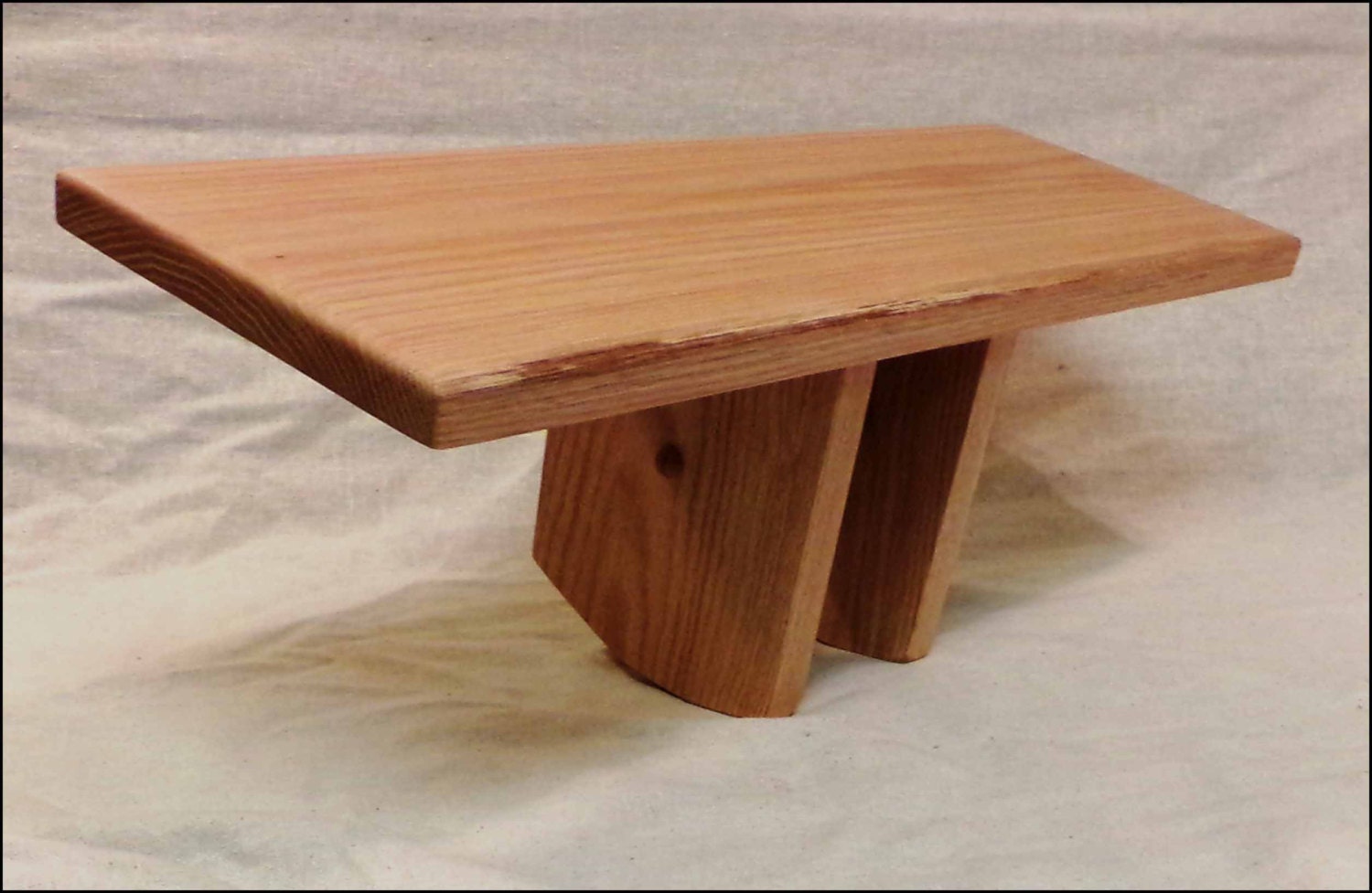 OAK MEDITATION BENCH Kneeling Pi-style