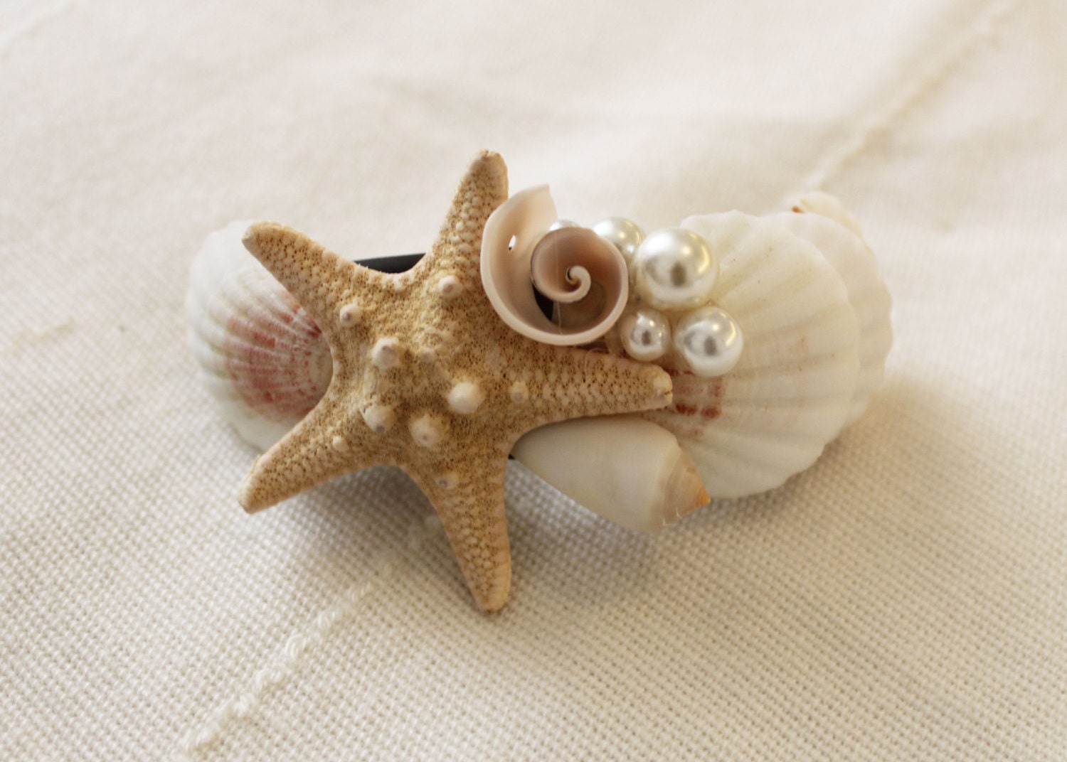 Seashell Hair Clip Hair accessory Beach Wedding Seashell