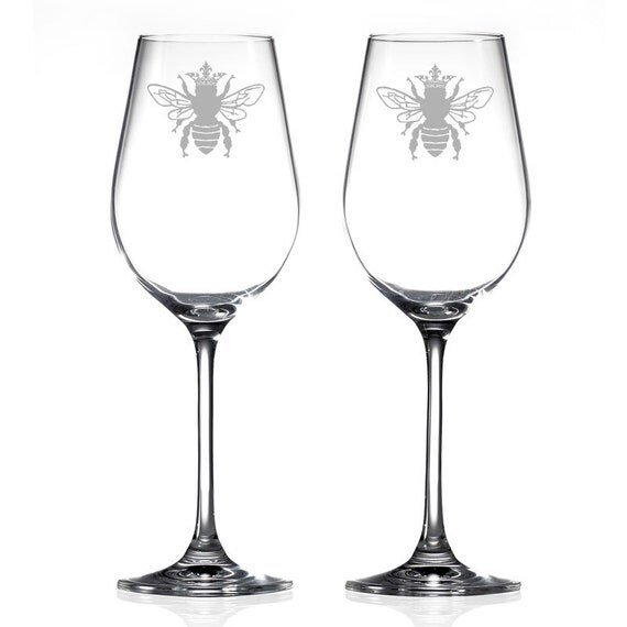 Queen Bee Etched Wine Glass Gift Set Add by MegaEngraving on Etsy