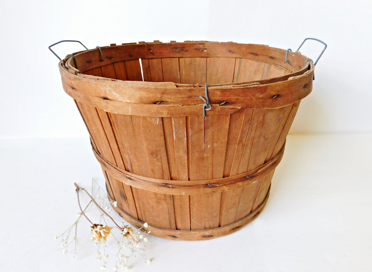 Vintage Wooden Orchard Basket Wood Apple Basket with Wire