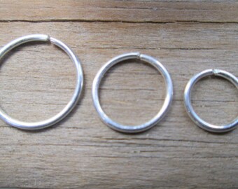 Sterling Silver Cartilage Hoop Earring, 20 Gauge Silver 6mm 8mm 10mm Helix Hoop, Endless Hoop Silver Septum Ring, 6mm 8mm 10mm Tragus Ring
