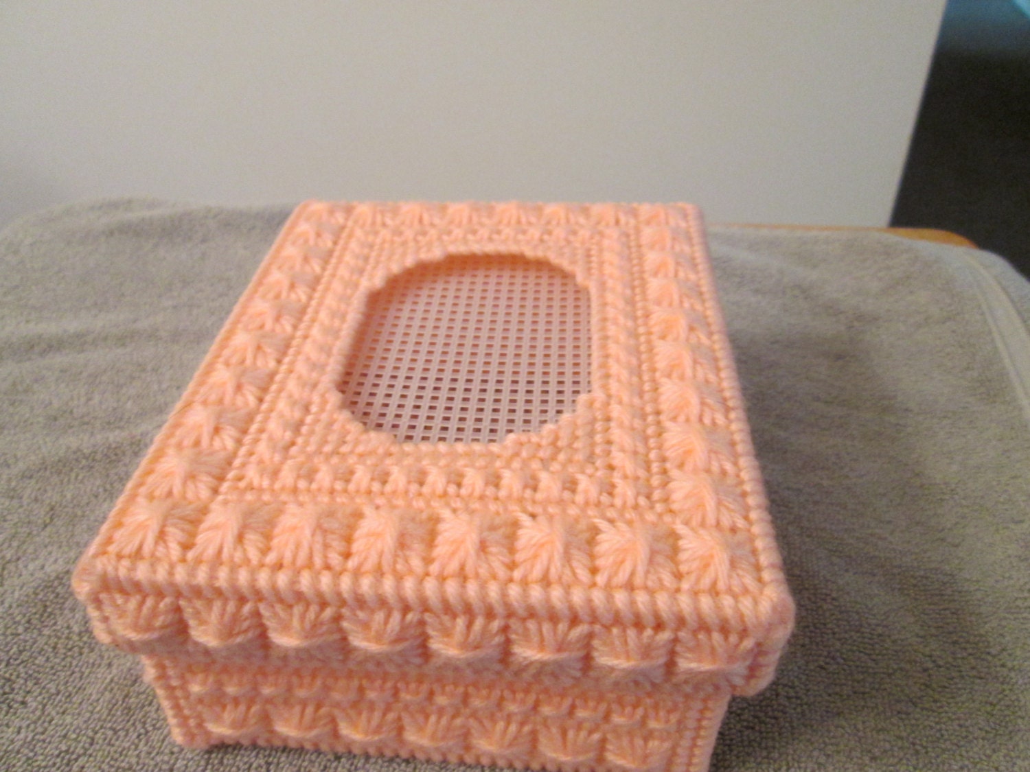 Picture Frame Storage Box in plastic canvas