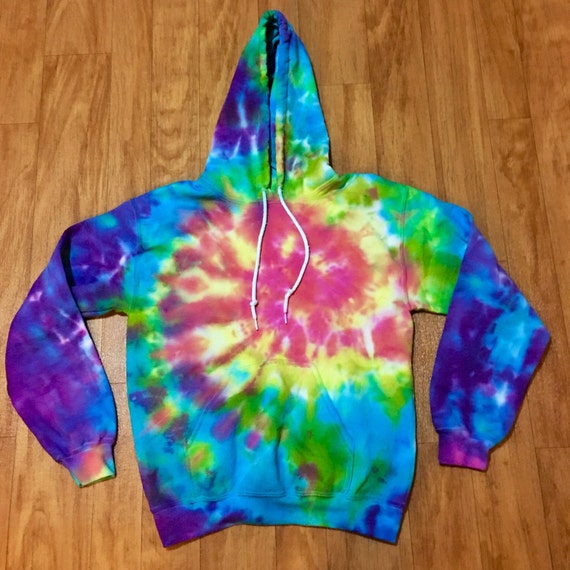 custom made tie dye hoodies