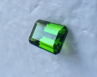 Chrome Diopside Rectangle Cut Loose Gemstone