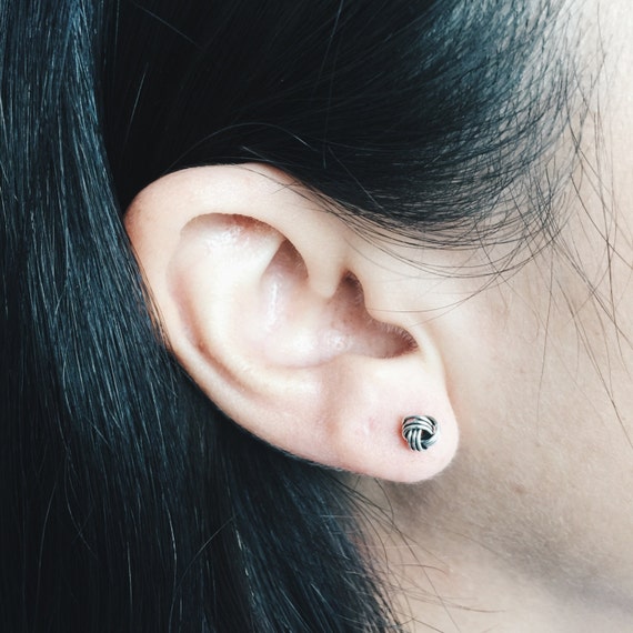 Silver basket ear studs Tiny round basket ear studs Round