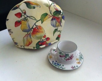 Soft yellow country tea cosy for Spring