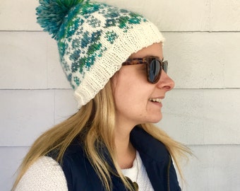 Turquoise fair isle hat, women's snowflake hat, pom pom beanie, bobble hat, scandinavian style hat, nordic beanie. ski hat, loopsnswoops
