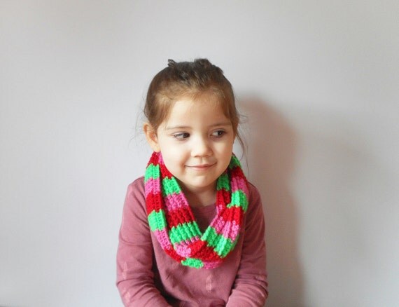 Toddler Girls Striped Christmas Infinity Wrap Scarf. 
