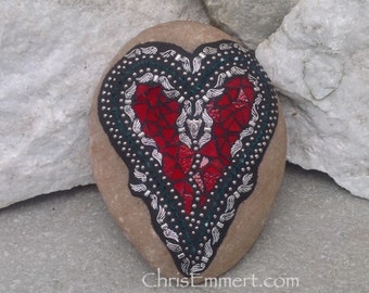 Angel Wing Mosaic Heart, Mosaic Rock, Garden Stone, Home Decor, Gardener Gift, Garden Decor,
