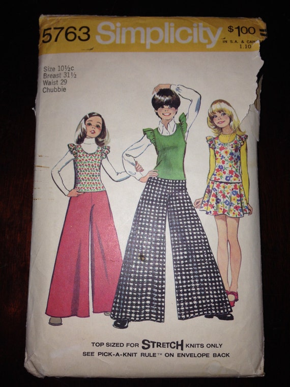 Simplicity 5763 70s Sewing Pattern Girls and Chubbies Pullover Top, Skirt and Wide Leg Pants Size 10 1/2