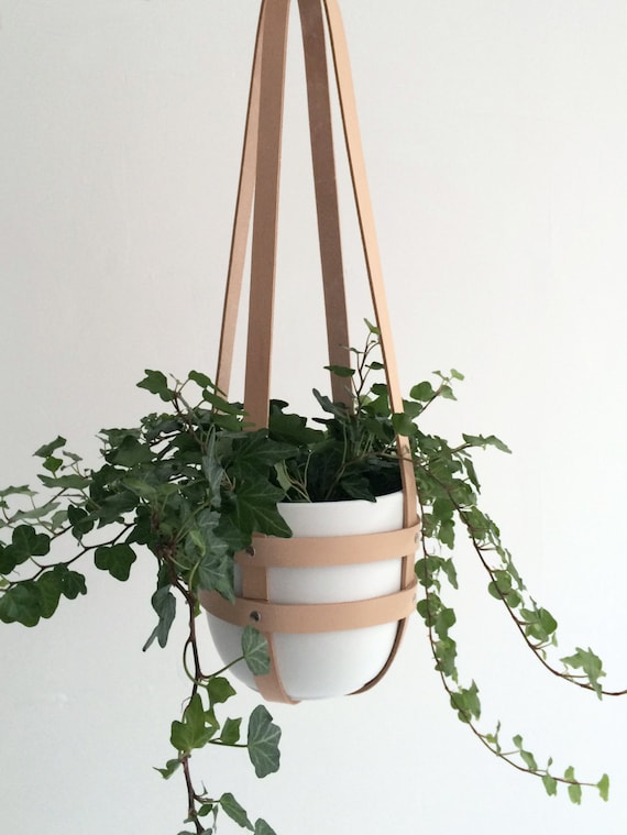 Hanging planter nude leather, ceiling planter, plant hanger, vegetable tanned leather including white ceramic pot (without plant)
