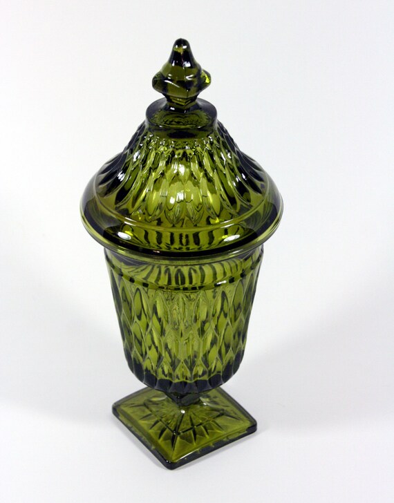 Covered candy dishIndiana glassgreen diamondfooted dish