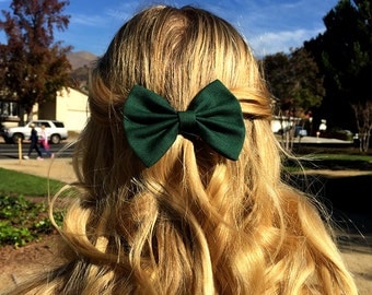 4" or 4.5" Hunter green hair bow, fabric hair bow, green hair bow, dark green bow, solid color bow, hair bows for teens, hair bow barrette