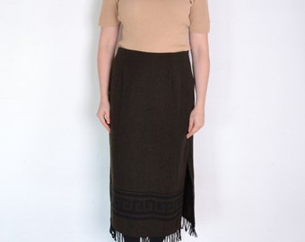 90's fringed midi skirt, blanket skirt, southwestern skirt, meander print, folk skirt, brown and black wool long warm skirt, large skirt