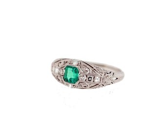 Diamond and Emerald Ring Platinum