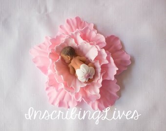 fondant baby cake topper Baby shower cake topper baby on a flower edible decorations girl christening blanket baptism keepsakes vintage