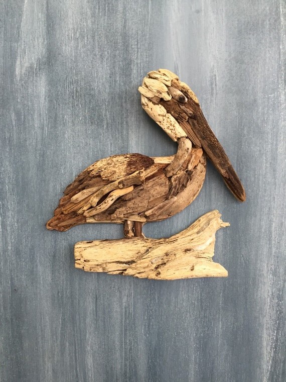 Driftwood Pelican Coastal Wall Decor