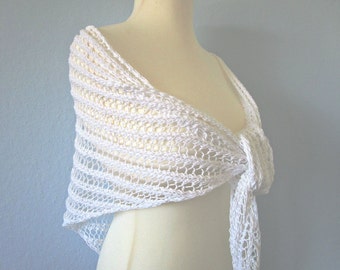Knit wedding shawl White Knit bridal shrug White crochet shrug Crochet wedding wrap Bridesmaids bolero Crochet shawl Bridal capelet