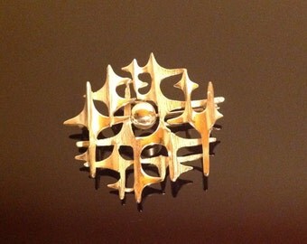 Vintage 1960s or 1970s modernist silver brooch