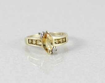 10k Yellow Gold Citrine Ring Size 7 1/2