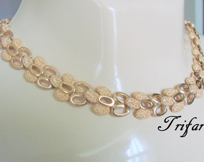 Vintage Trifari Textured Goldtone Choker Necklace / Designer Signed / Jewelry / Jewellery