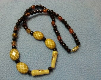 Interesting Bead Necklace, Artglass and Lucite