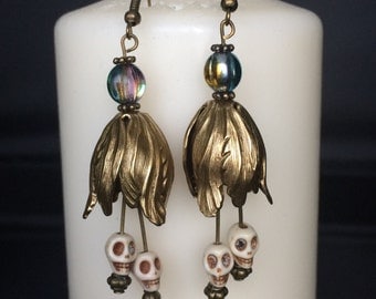 Earrings Gothic metal flowers and skulls