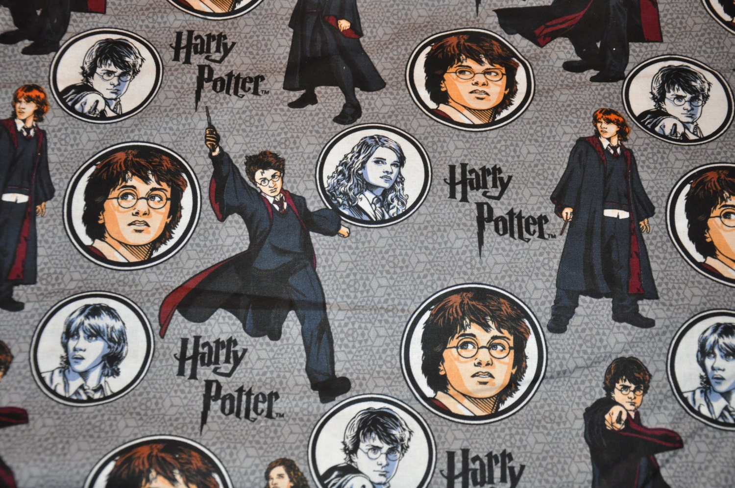 Rare 1/2 Yard of Harry Potter 100% Cotton Quilt Fabric by