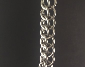 Half Persian Key Chain