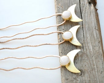 Boho hair accessory Brass hair pin Hair fork Moon hair pin Hair jewelry Moon jewelry Hair clip Hair accessory Hair comb Bun holder Bun pin