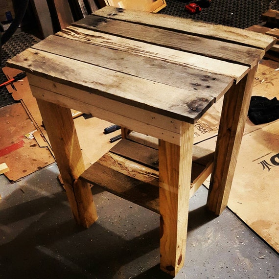Pallet Side Table by ThisOldTable on Etsy