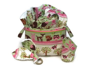 Baby Shower Gift Basket, 9 Piece Set, Baby Accessories, Burp Cloths, Baby Bibs, Diaper Caddy, Receiving Blanket, Baby Blanket, Baby Gift